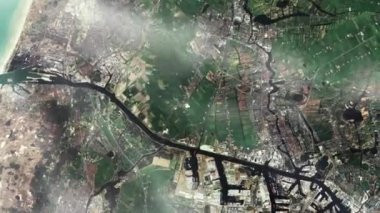 Uzay, Hollanda 'dan Amsterdam' ın manzarası. NASA tarafından desteklenen bu videonun elementleri.  