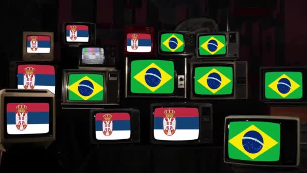 Servische Vlaggen Braziliaanse Vlaggen Vintage Televisies Resolutie — Stockvideo