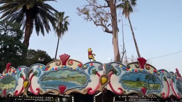 Winnie Pooh Buenos Aires Arjantin Bir Atlıkarıncanın Tepesinde Calesita Çözünürlüğü — Stok video
