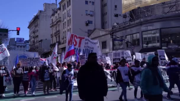 Piqueteros Pickets Picketers Митинге Протеста Центре Буэнос Айреса Аргентина Разрешение — стоковое видео
