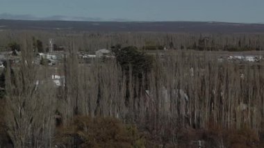 Gaiman Yüksek Açılı Manzarası, Trelew, Chubut Eyaleti yakınlarındaki Galler Koloni Köyü, Patagonya, Arjantin, Güney Amerika.  