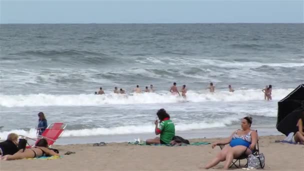 Strandszene Der Villa Gesell Atlantikküste Provinz Buenos Aires Argentinien — Stockvideo