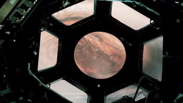 Widok Wielkiej Czerwonej Plamy Galilejskiego Księżyca Jowiszu Przez Okno Statku — Wideo stockowe
