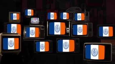 New York 'un Bayrakları ve Vintage Televizyonları. 4K Çözünürlüğü.