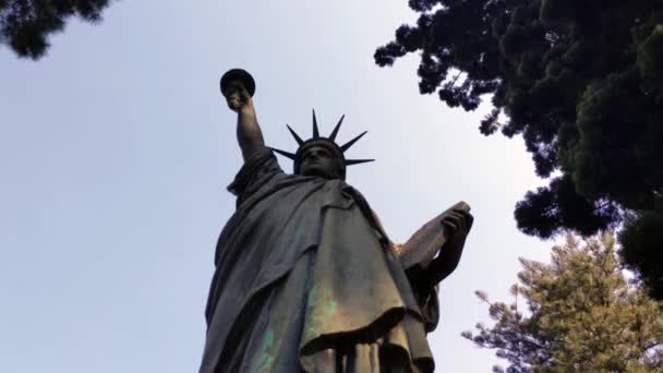 Uma Réplica Estátua Liberdade Inaugurada Outubro 1886 Dias Antes Nova — Vídeo de Stock