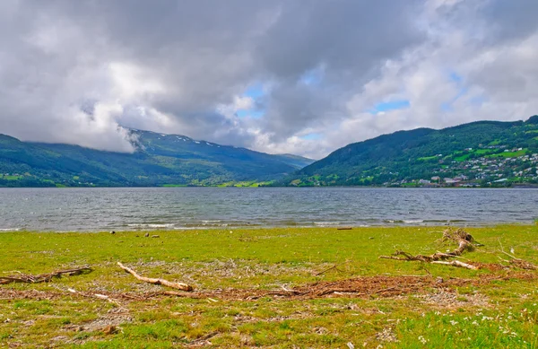 Clouds on an Alpine Lake in Norway — Stock Photo, Image