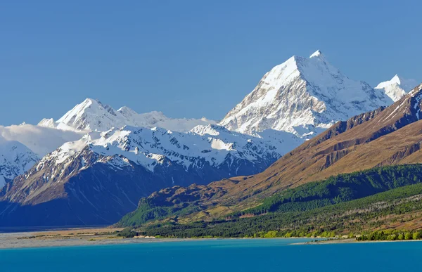 Высокие вершины Южных Альп — стоковое фото