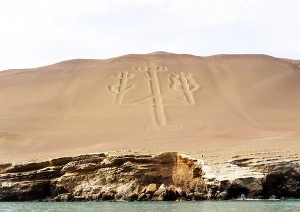 Geoglyph na pobřeží pobřeží — Stock fotografie