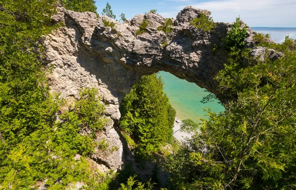 Limestone Arch Rock High Lake Huron Mackinac Island Michigan — Stock Photo, Image