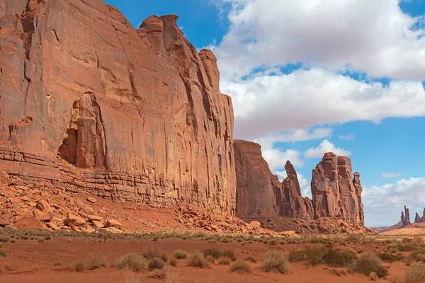 Raduno Rocce Rosse Nel Deserto Nella Monument Valley Arizona — Foto Stock