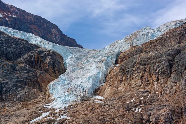 Jasper Ulusal Parkı Ndaki Kanada Kayalıkları Nda Edith Dağı Yamacından — Stok fotoğraf