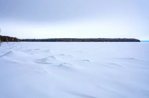 Sneeuw Formaties Een Frozen Lake Michigan Shore Peninsula State Park — Stockfoto