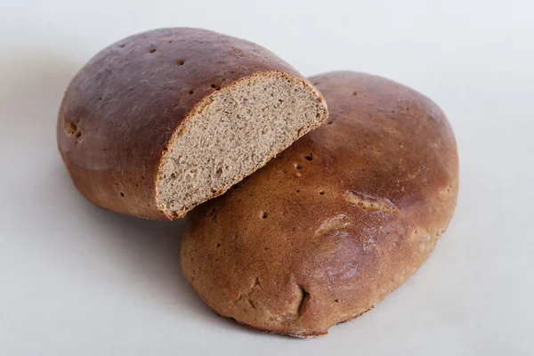 Laib traditionelles russisches Roggenherdbrot — Stockfoto