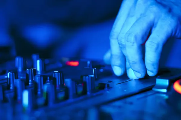 İşte DJ.
