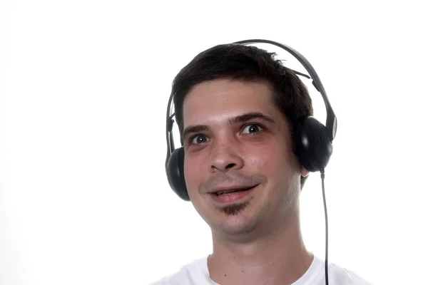Dinleniyor