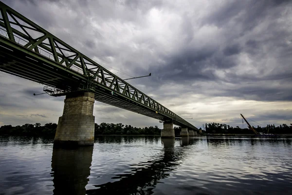 Kuzey trainbridge