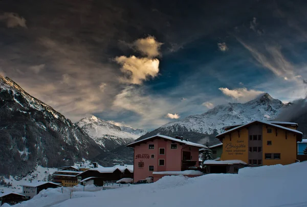 Soelden Austria January 2012 Soelden Ski Resort Winter Evening — стокове фото