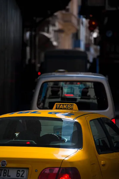 Istanbul Turkey March 2013 Cabs Streets Istanbul — Stock Photo, Image