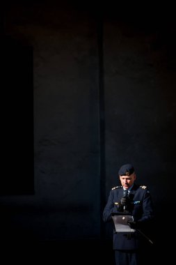 STOCKHOLM, SWEDEN - 3 Ekim 2021: Nöbetçi değişikliği.