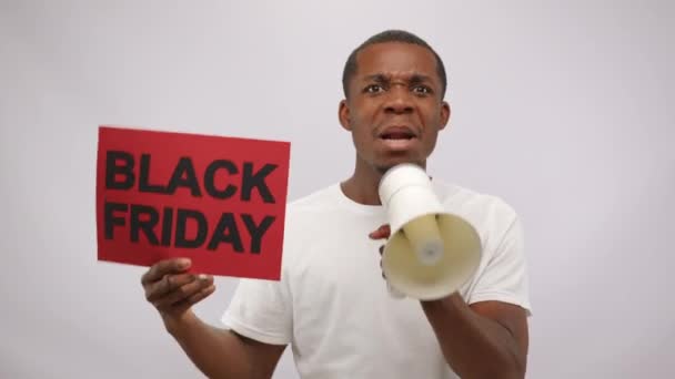 African American Man Announces Black Friday Screaming Megaphone Young Performer — Vídeos de Stock