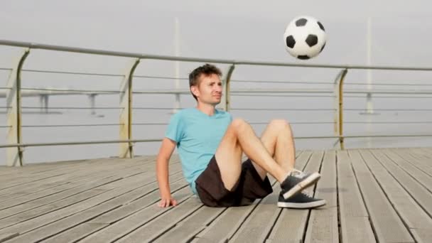 Man Footballer Training Outdoors Freestyle Soccer Player Bouncing Kicking Juggling — Stockvideo