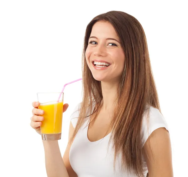 オレンジジュースを飲む美しい女性 — ストック写真