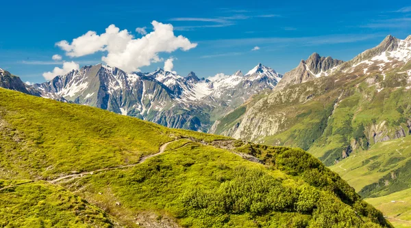 Mountains and hiking — Stock Photo, Image