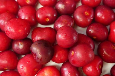 Bir sürü taze kiraz arkaplanı, kiraz koleksiyonu, yakın plan.