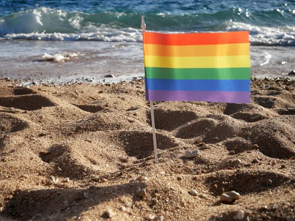 Bandera Lgbt Playa Del Mar Bandera Gay Rainbow Lgbt Comunidad — Foto de Stock