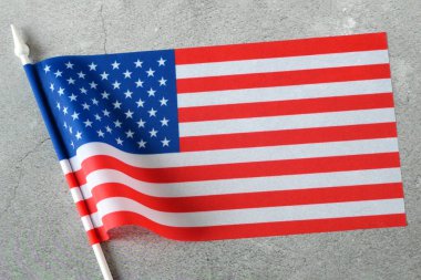 Amerikan Bayrak Dalgası Kapanışı, Amerika Birleşik Devletleri Düz Bayraklar, yakın plan