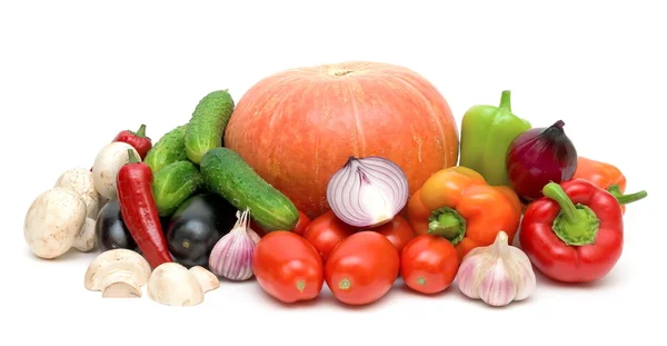 Still life of fresh vegetables on white background — Stock Photo, Image