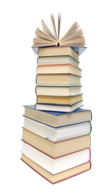 büyük farklı kitap yığını