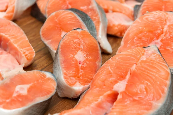 Lachssteak roter Fisch aus nächster Nähe — Stockfoto