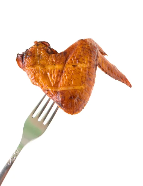 Rökt kyckling vinge närbild på vit bakgrund — Stockfoto