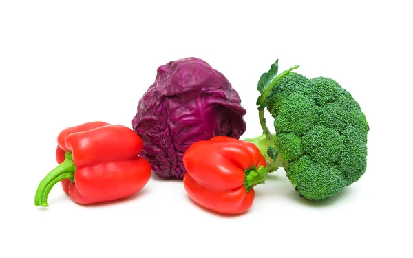 Red cabbage, broccoli and sweet peppers on a white background cl — Stock Photo, Image