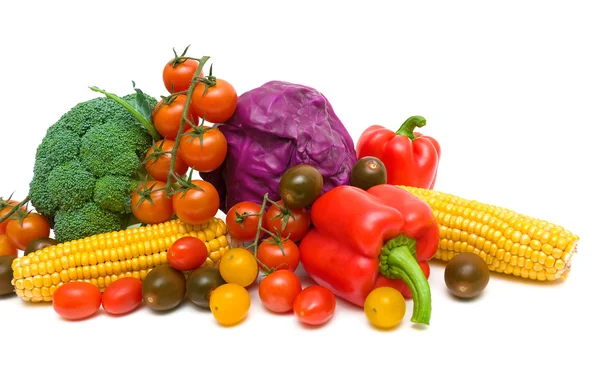 Legumes no fundo branco - foto horizontal — Fotografia de Stock