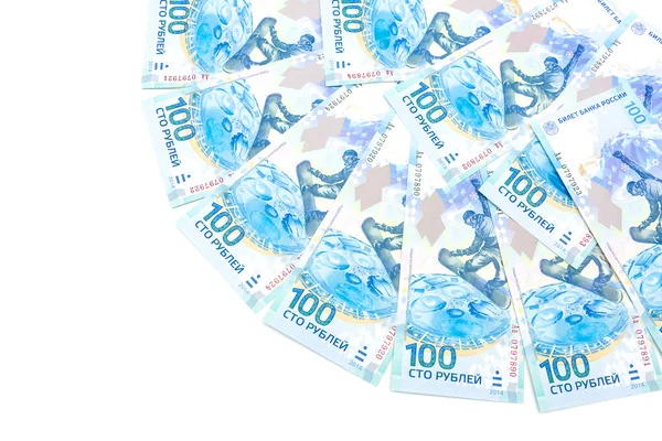 Банкноти видав 100 російських рублях до Олімпіади в Сочі в — стокове фото