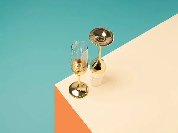 Gelas Champagne Pada Latar Belakang Pastel Geometris Berwarna Partai Tahun — Stok Foto