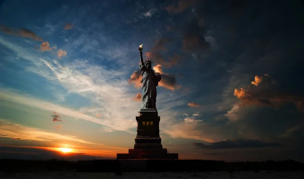 Independence day. Liberty enlightening the world — Stock Photo, Image