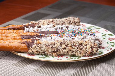 çikolata kaplı simit