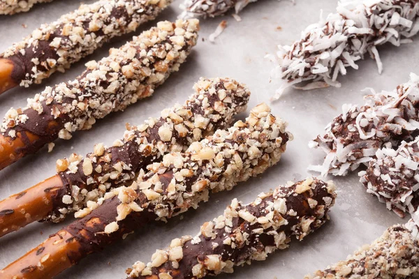 çikolata kaplı simit