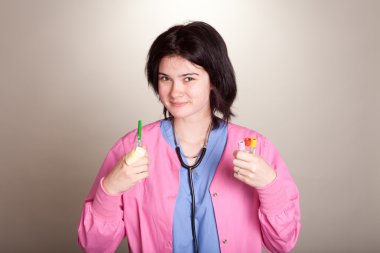 Genç sağlık kuruluşu phlebotomist