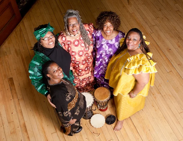 Grupo de mujeres artistas africanas — Foto de Stock