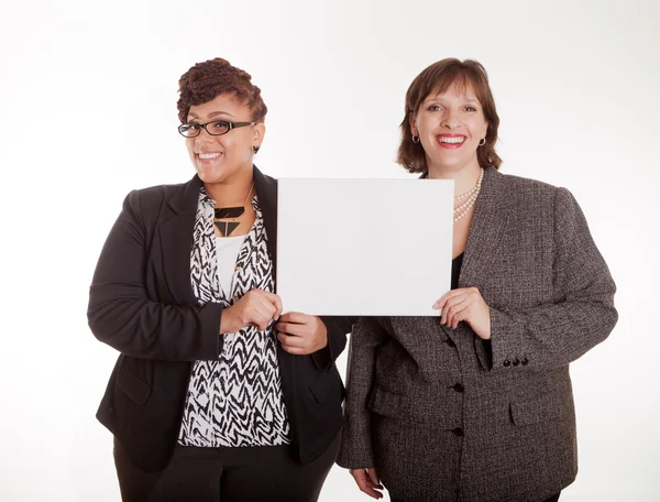 Businessfrauen mit gemischter Rasse — Stockfoto