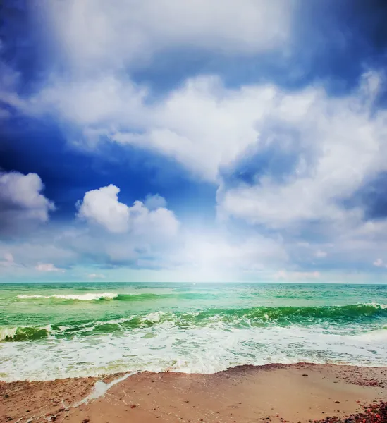 Summer beach and seascape — Stock Photo, Image