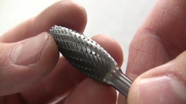 Kesici başlıkların ellerindeydi. Sondaj makineleri için metal hortumlar. Yeniliklerin sunumu