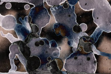 Karanlık soyut dokulu arka planlar. Lekeler ve lekeler. Alkol mürekkebi.