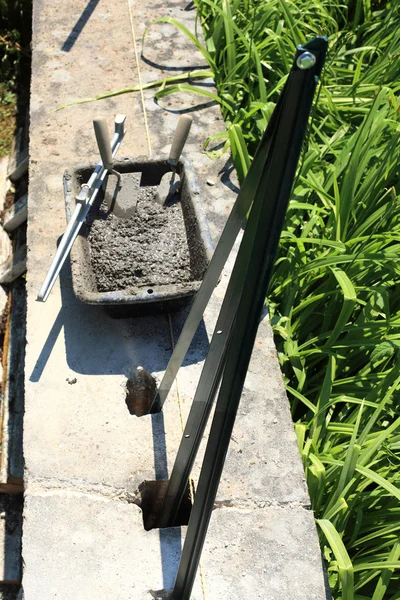 Cement mortar trowel — Stock Photo, Image