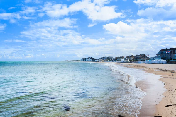 Courseulles sur mer beach in summer — Stock Photo, Image