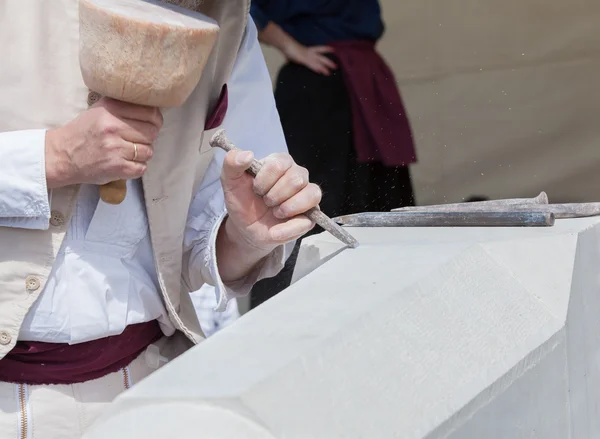 Stone sculptor — Stock Photo, Image